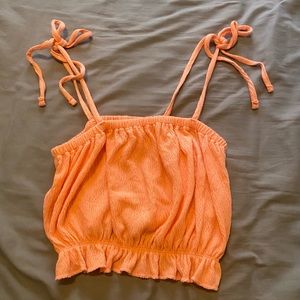 BNWOT peach cropped ruched tank top